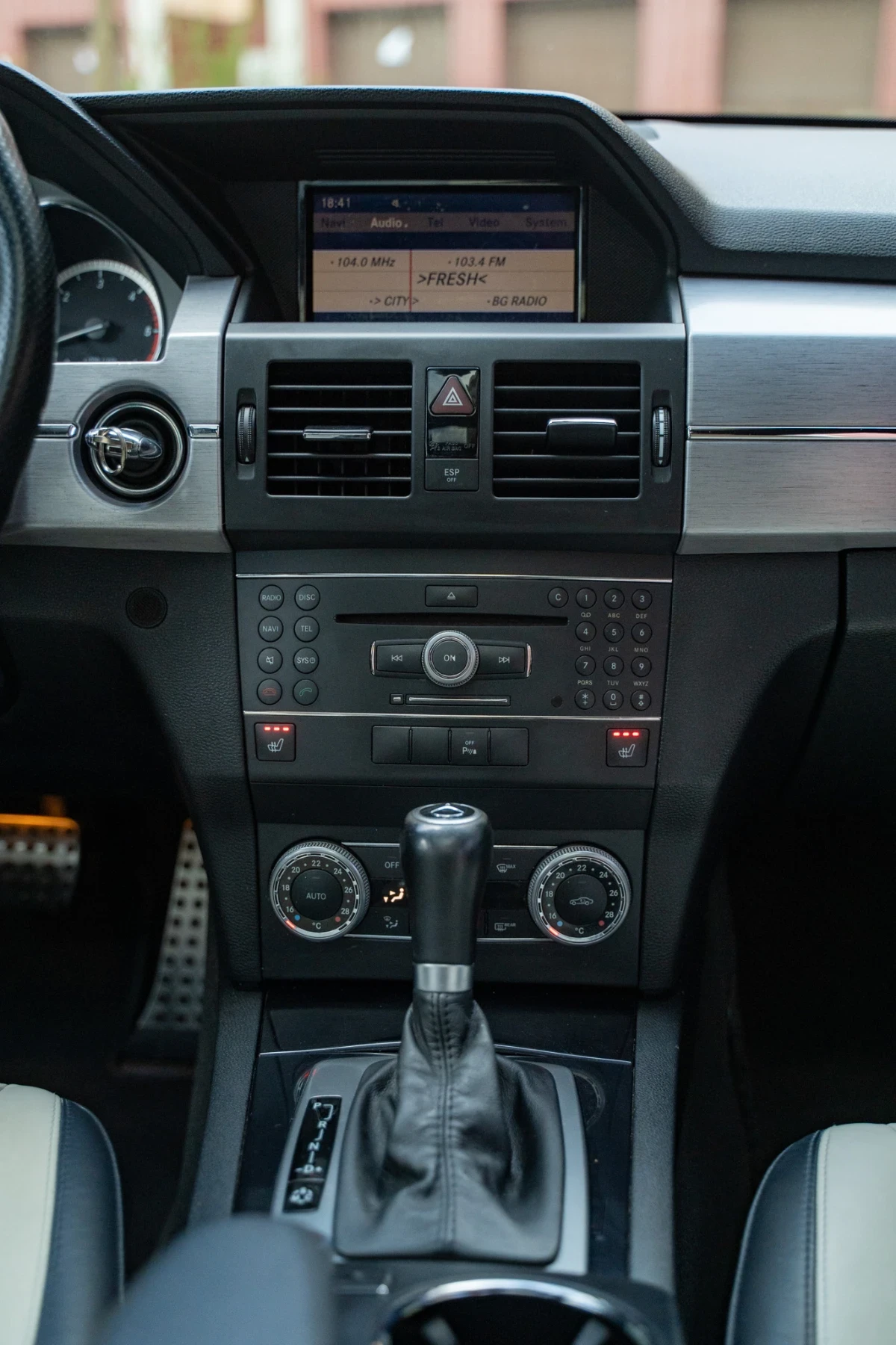 Mercedes-Benz GLK 320 CDI 4MATIC Edition 1, снимка 12 - Автомобили и джипове - 54164089