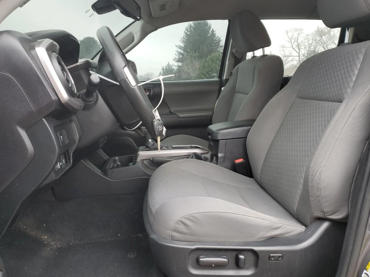 Toyota Tacoma 3.5l Double Cab, снимка 7 - Автомобили и джипове - 54432176