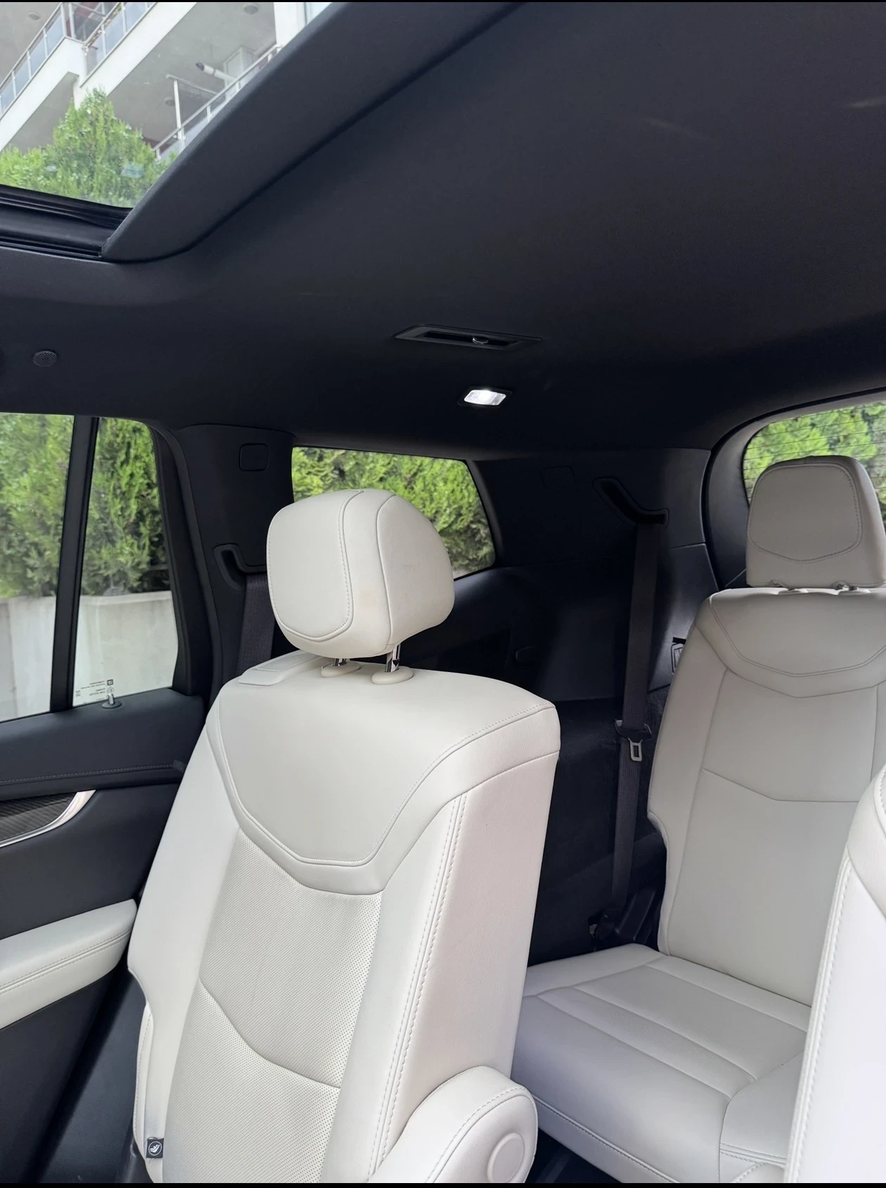 Cadillac Escalade   XT6 / 1ви собственик / 50хил.км / 6 места, снимка 9 - Автомобили и джипове - 54611051
