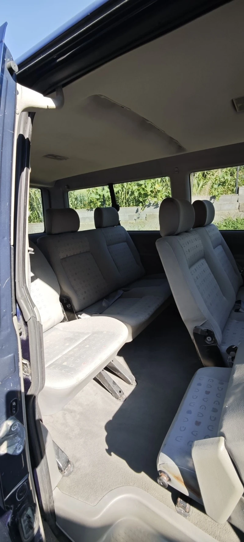 VW T4 Caravelle, снимка 9 - Бусове и автобуси - 47377346