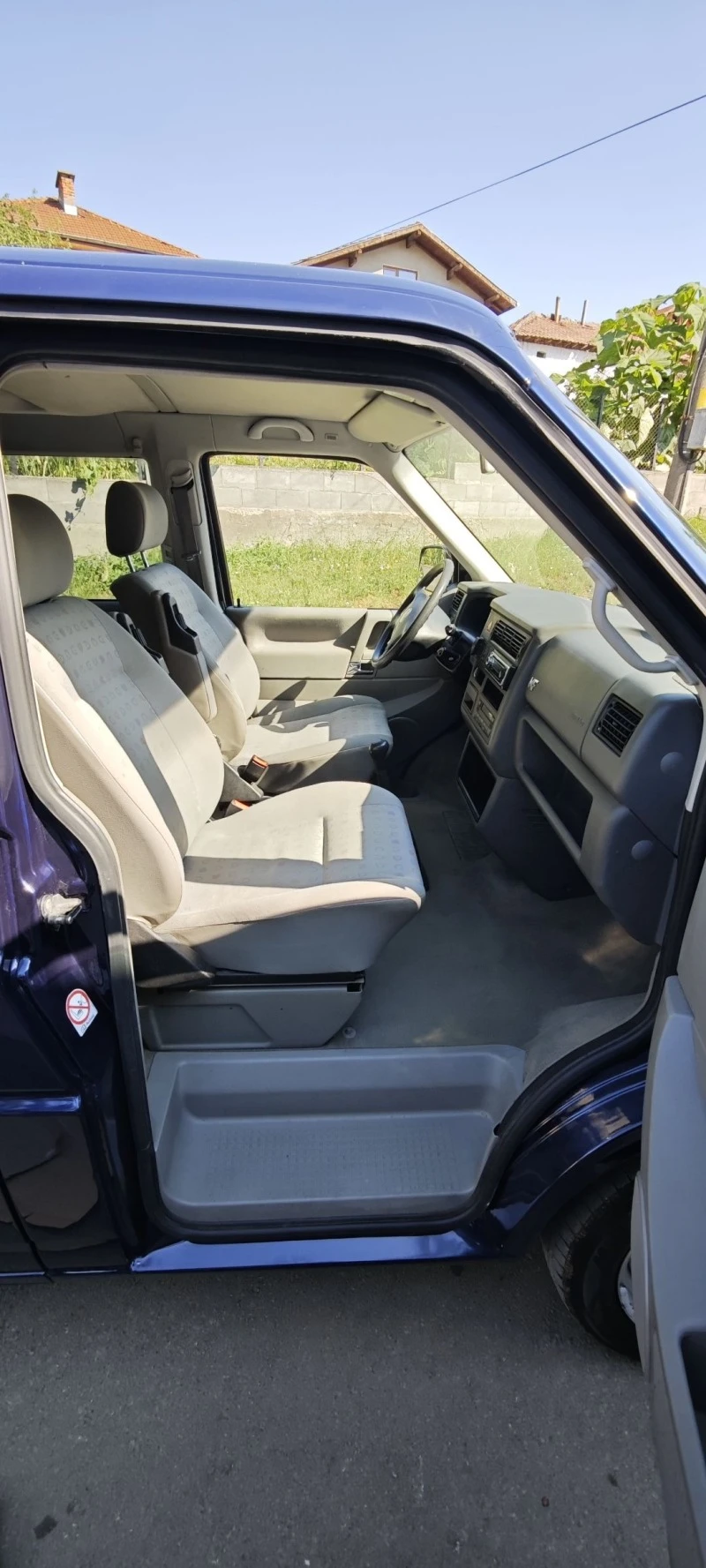 VW T4 Caravelle, снимка 6 - Бусове и автобуси - 47377346