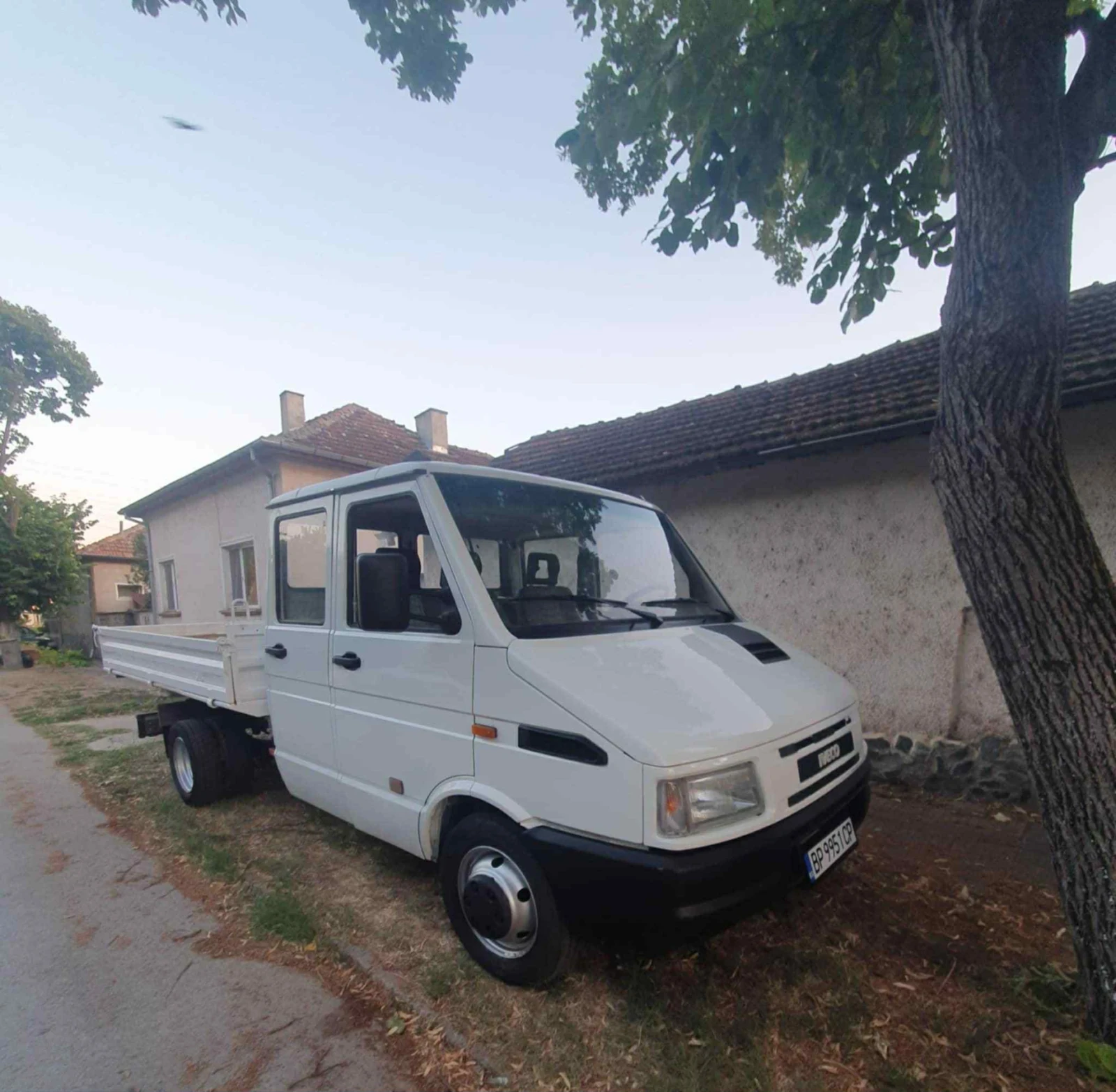 Iveco 4910 2.8 - изображение 6