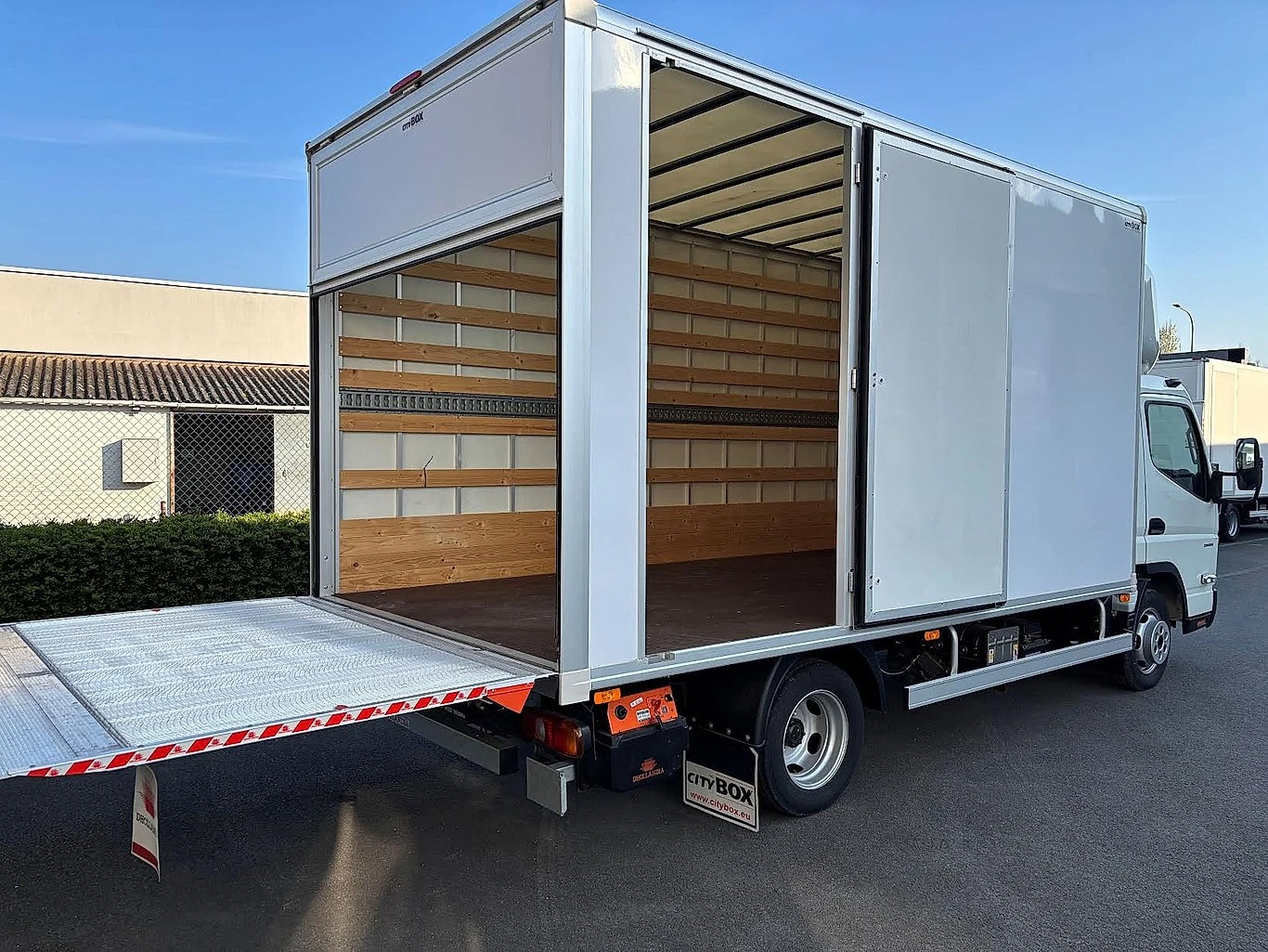 Mitsubishi Canter FUSO 3C15 3400, снимка 5 - Бусове и автобуси - 53899864