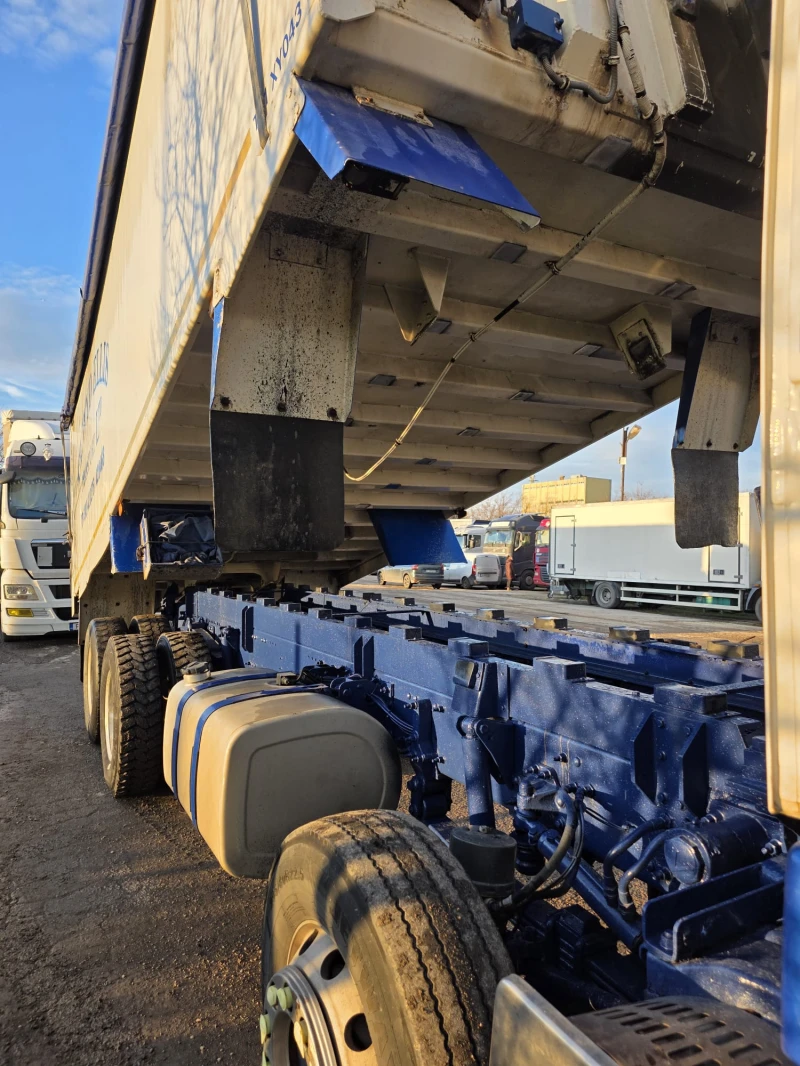 Volvo Fm 8x4  ЗЪРНОВОЗ , снимка 15 - Камиони - 53127644