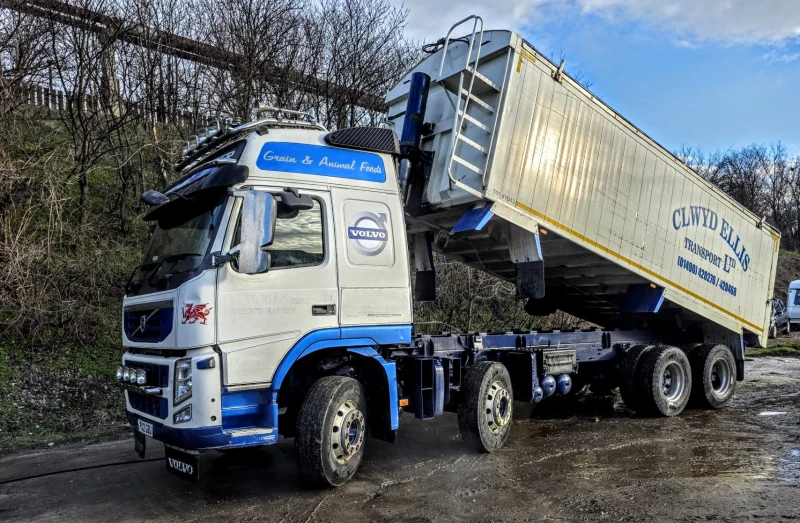 Volvo Fm 8x4  ЗЪРНОВОЗ 