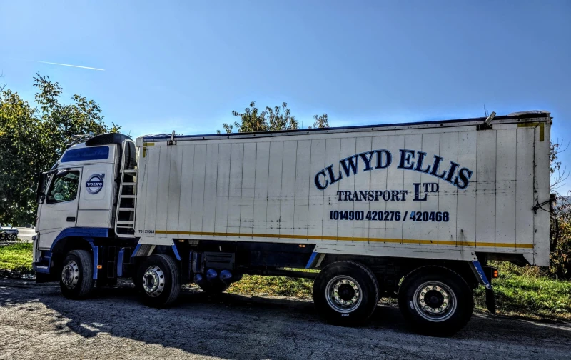 Volvo Fm 8x4  ЗЪРНОВОЗ , снимка 4 - Камиони - 53127644