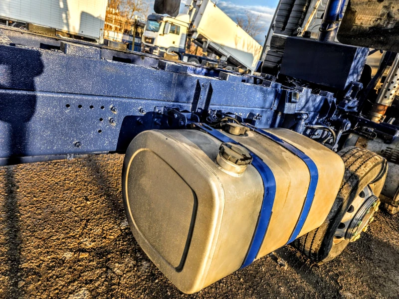 Volvo Fm 8x4  ЗЪРНОВОЗ , снимка 6 - Камиони - 53127644