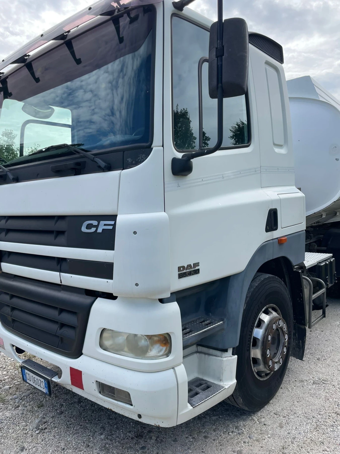 Daf CF 85/430 цистерна - изображение 2