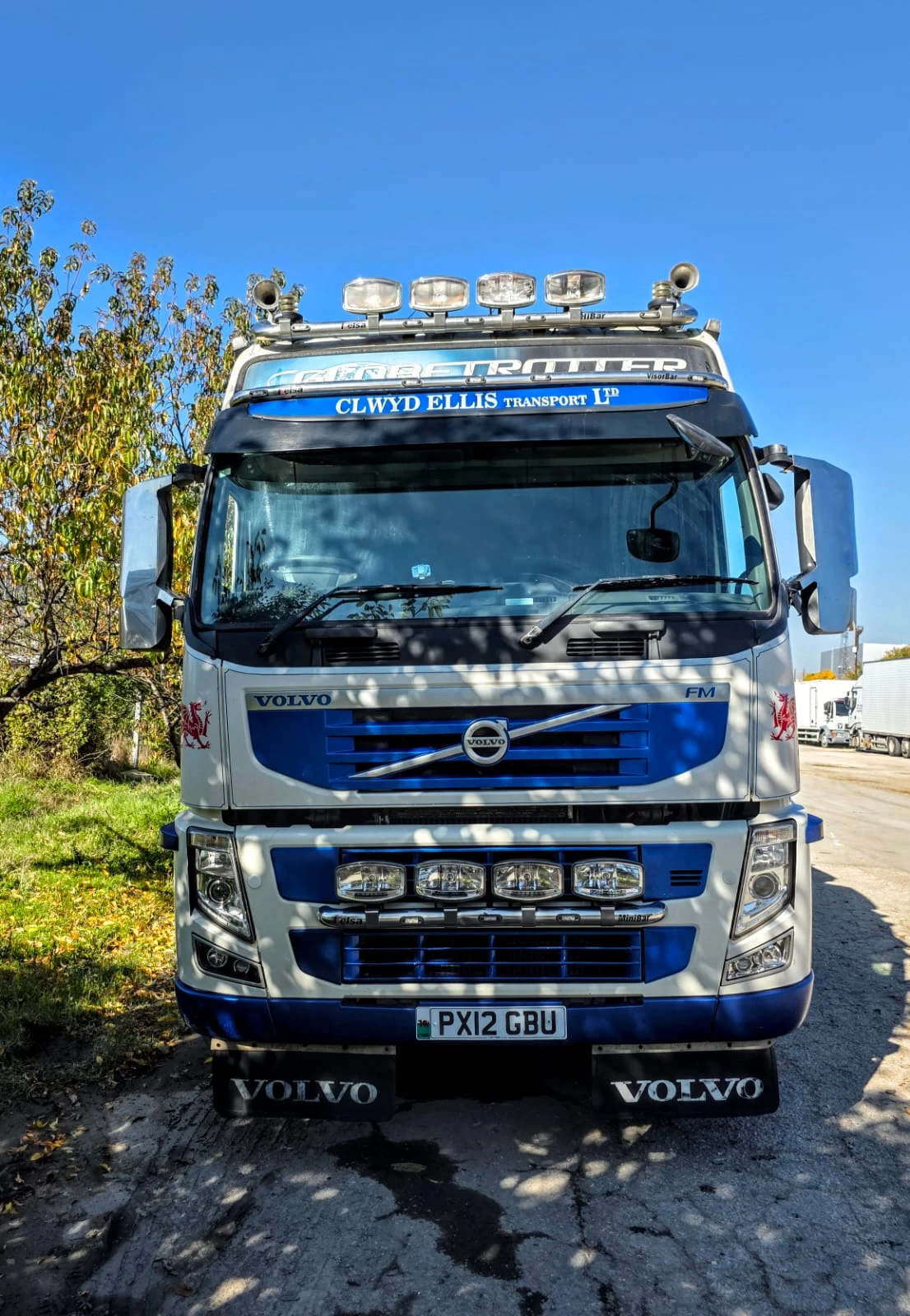 Volvo Fm 8x4  ЗЪРНОВОЗ  - изображение 7