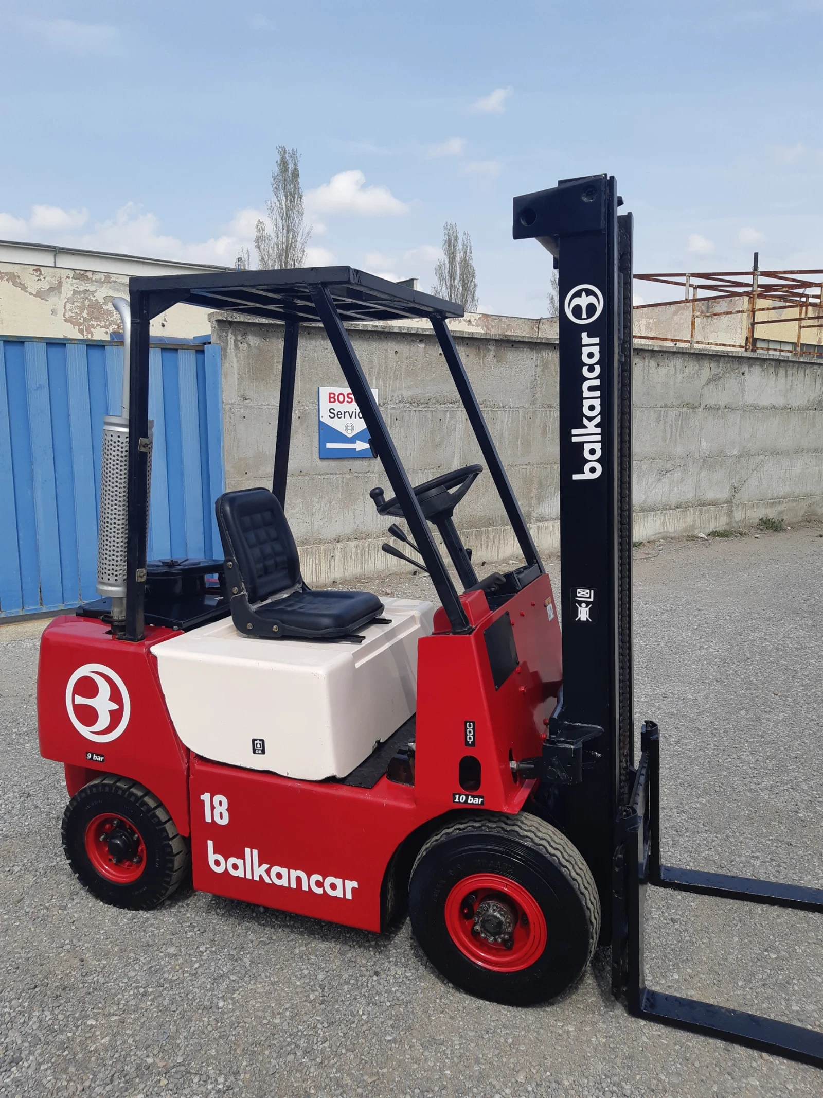 Мотокар BT Перкинс 1800кг., снимка 5 - Индустриална техника - 54731512