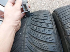 Гуми Зимни 245/45R19, снимка 4