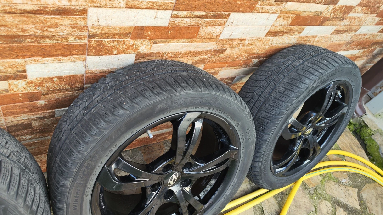 ���� � ������ 215/50R17 �� Hyundai Kona | Mobile.bg � ����������� 5