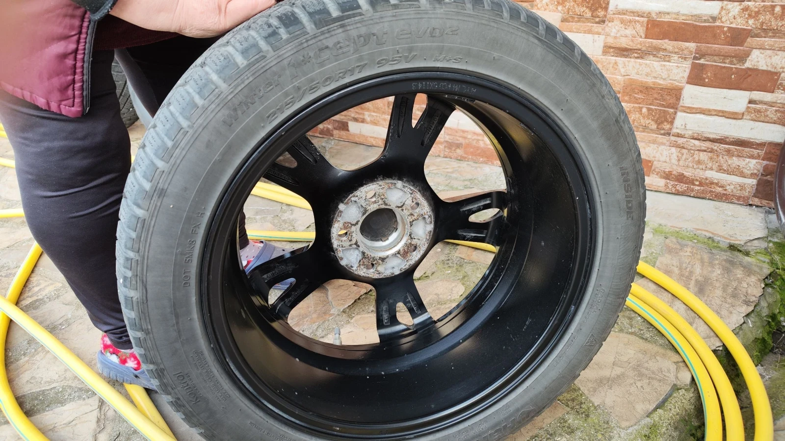 ���� � ������ 215/50R17 �� Hyundai Kona | Mobile.bg � ����������� 7