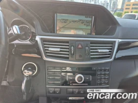 Mercedes-Benz E 300, снимка 13