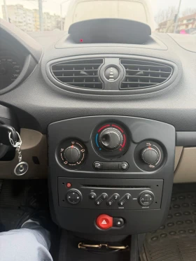 Renault Clio 1.6бензин 16V, снимка 13