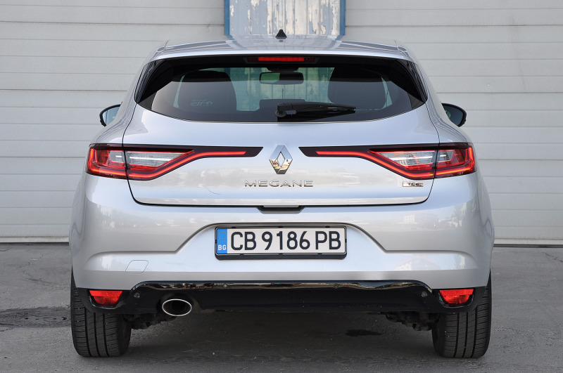 Renault Megane 1.3 TCe (140Hp) ГАРАНЦИОНЕН, снимка 5 - Автомобили и джипове - 46521728