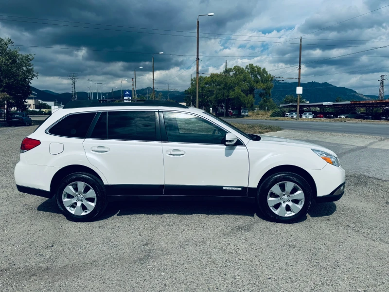 Subaru Outback 2.5 167к.с. 4Х4  Внос от Швейцария, снимка 6 - Автомобили и джипове - 47237443