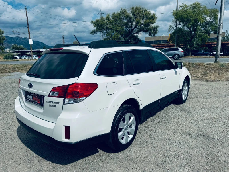 Subaru Outback 2.5 167к.с. 4Х4  Внос от Швейцария, снимка 8 - Автомобили и джипове - 47237443