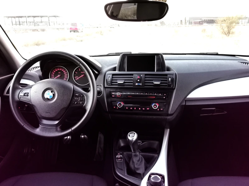 BMW 116 116 2.0d 116ps, снимка 8 - Автомобили и джипове - 47682950