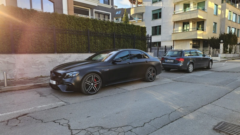 Mercedes-Benz E 63 AMG S 4M+ * DRIVERS* CARBON* BURMESTER, снимка 5 - Автомобили и джипове - 48396174