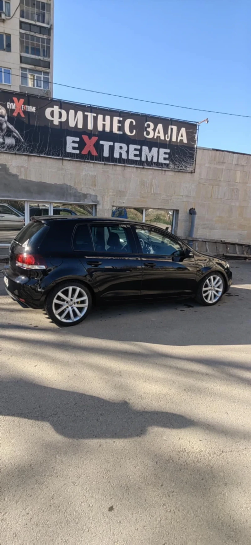 VW Golf 2.0tdi, снимка 4 - Автомобили и джипове - 48879571