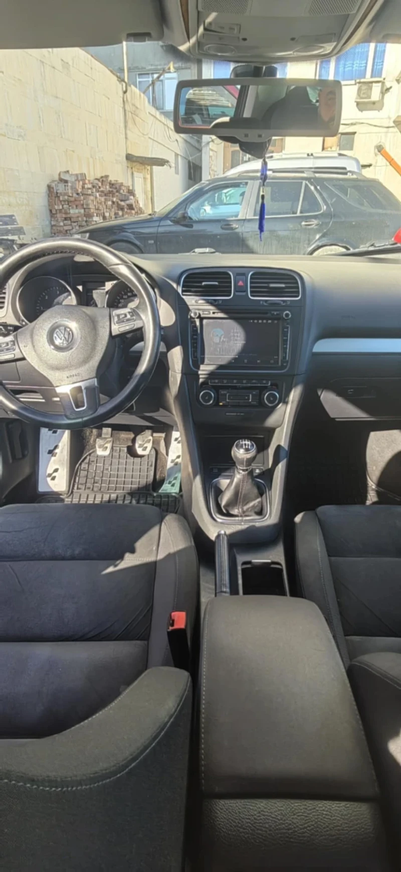 VW Golf 2.0tdi, снимка 8 - Автомобили и джипове - 48879571