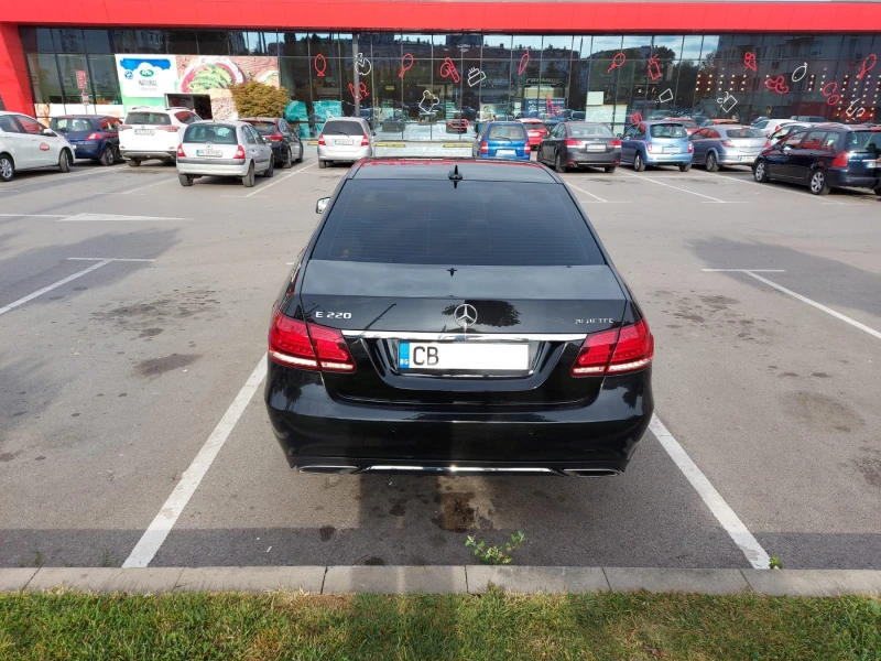 Mercedes-Benz E 220 BlueTEC 9G-Tronic, снимка 6 - Автомобили и джипове - 49550805