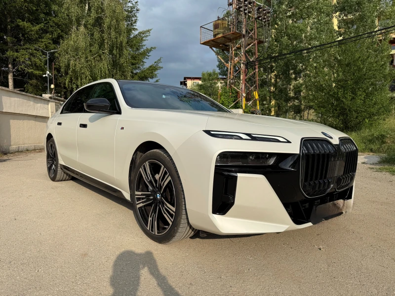 BMW 740 740d X Drive, снимка 2 - Автомобили и джипове - 52931328