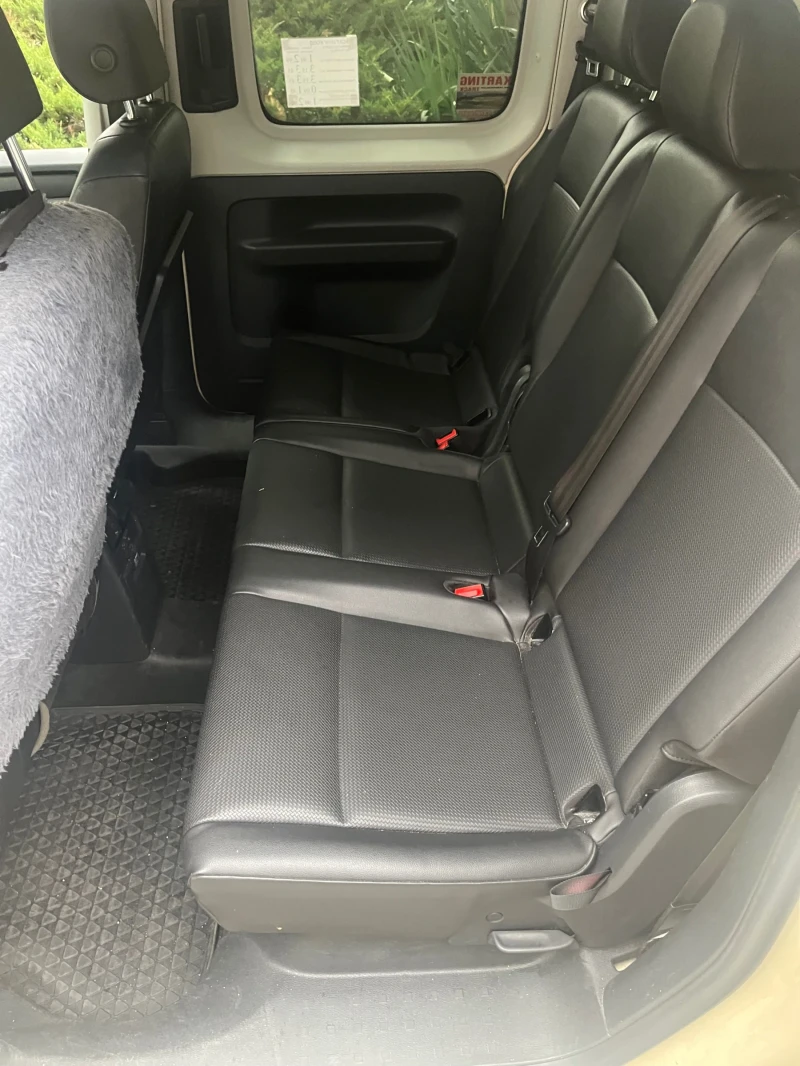VW Caddy Maxi, снимка 5 - Автомобили и джипове - 51683511