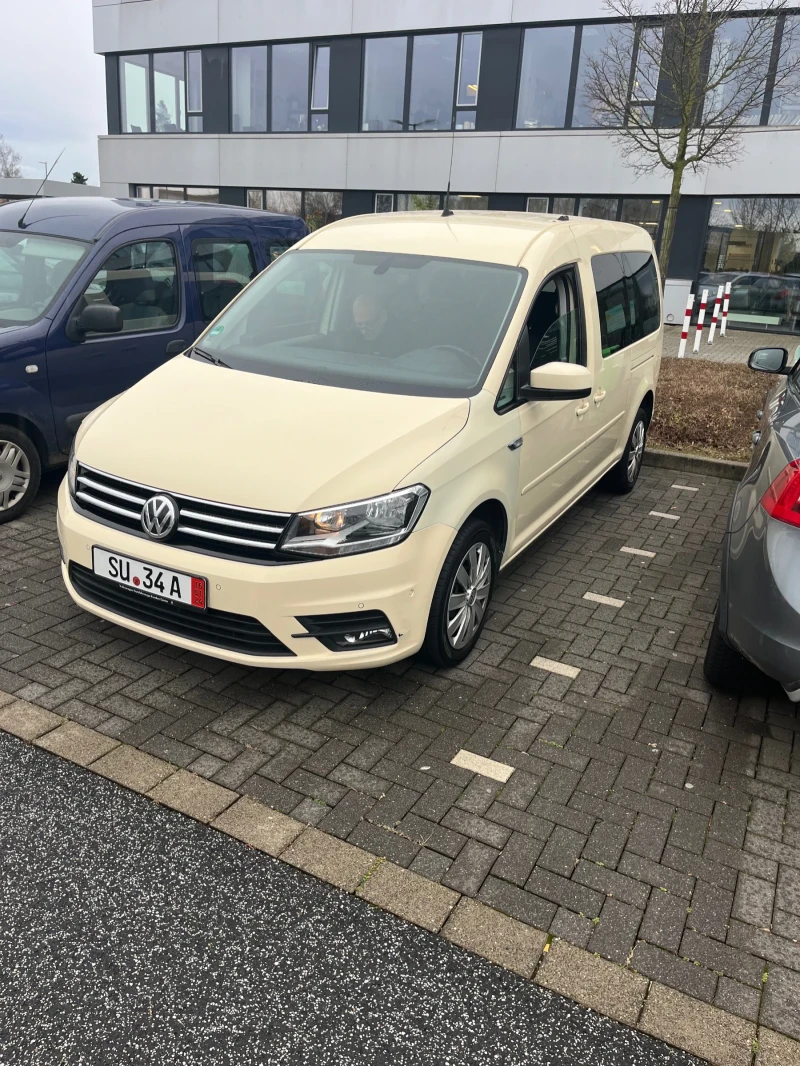 VW Caddy Maxi, снимка 3 - Автомобили и джипове - 51683511