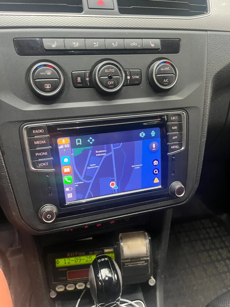 VW Caddy Maxi, снимка 7 - Автомобили и джипове - 51683511