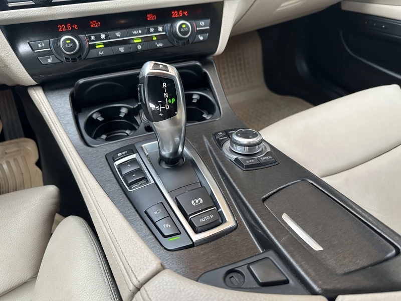 BMW 530 d M paket, снимка 14 - Автомобили и джипове - 52521534