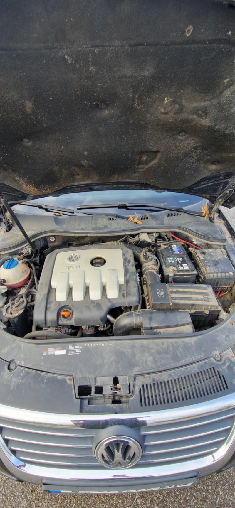 VW Passat, снимка 11 - Автомобили и джипове - 52672445