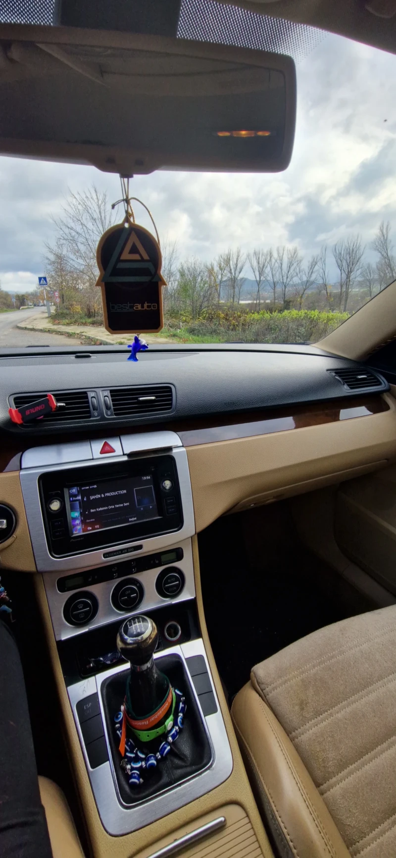 VW Passat, снимка 9 - Автомобили и джипове - 52672445