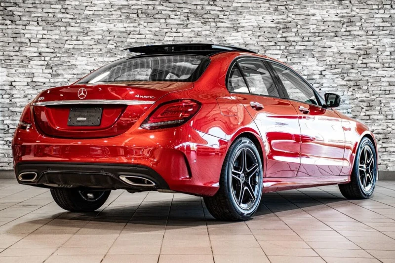 Mercedes-Benz C 300 AMG PKG* HeadUp* АвтоКредит* (ЦЕНА ДО БГ), снимка 5 - Автомобили и джипове - 53238364