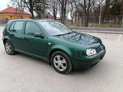 VW Golf 1.9 дизел Топ състояние , снимка 9 - Автомобили и джипове - 48639536