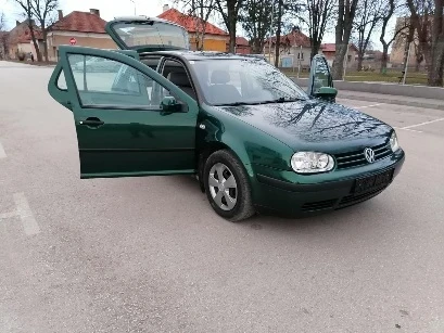 VW Golf 1.9 дизел Топ състояние , снимка 7 - Автомобили и джипове - 48639536