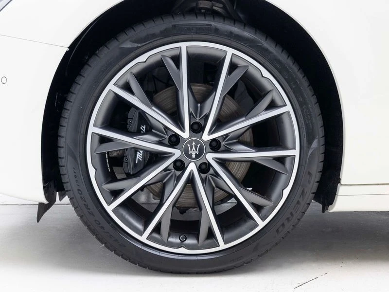 Maserati Ghibli 2.0 Automatic КРАЙНА ЦЕНА: 50394 EUR !!!РЕАЛНА КРА, снимка 5 - Автомобили и джипове - 55968598