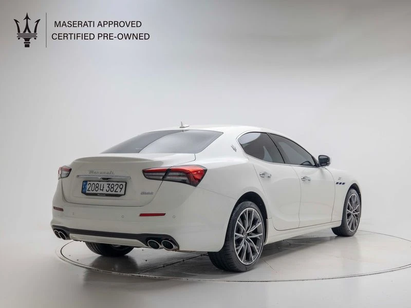 Maserati Ghibli 2.0 Automatic КРАЙНА ЦЕНА: 50394 EUR !!!РЕАЛНА КРА, снимка 2 - Автомобили и джипове - 55968598