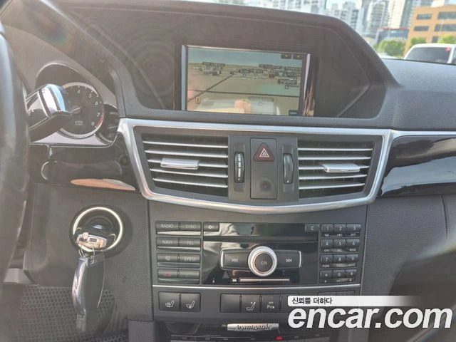 Mercedes-Benz E 300 | Mobile.bg � ����������� 13