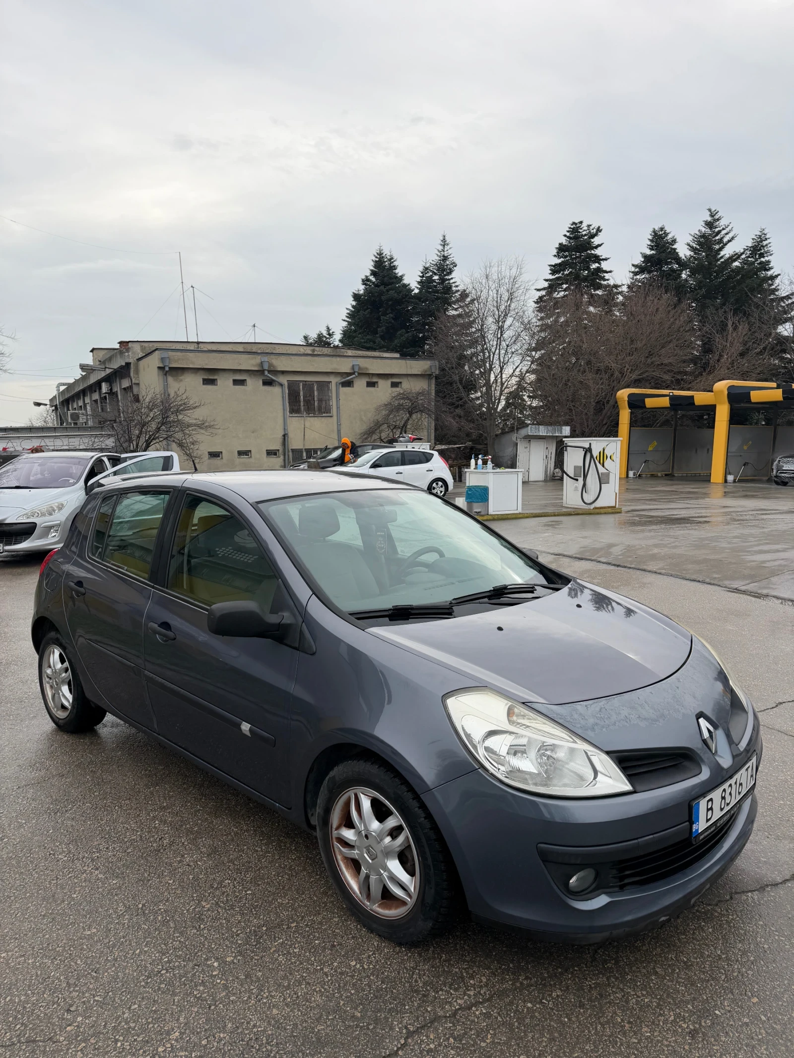 Renault Clio 1.6бензин 16V, снимка 1