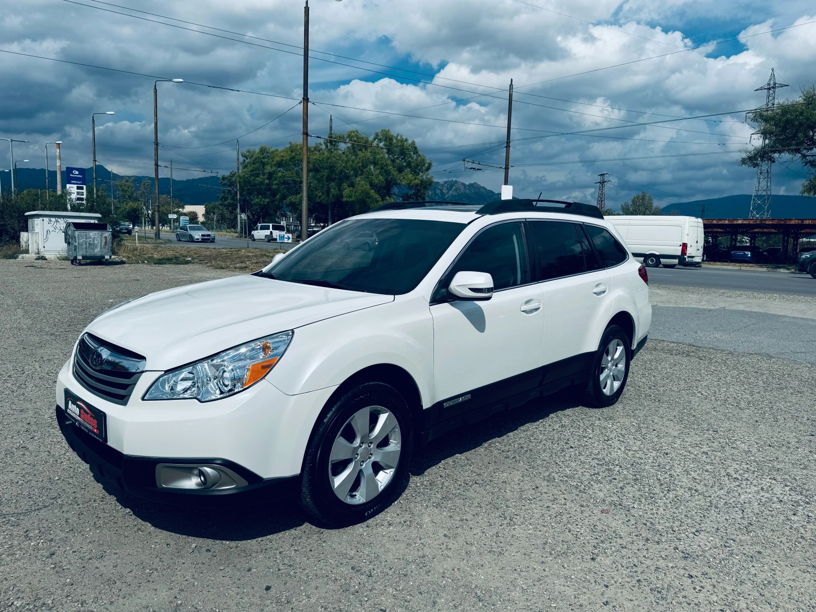 Subaru Outback 2.5 167к.с. 4Х4  Внос от Швейцария - изображение 3