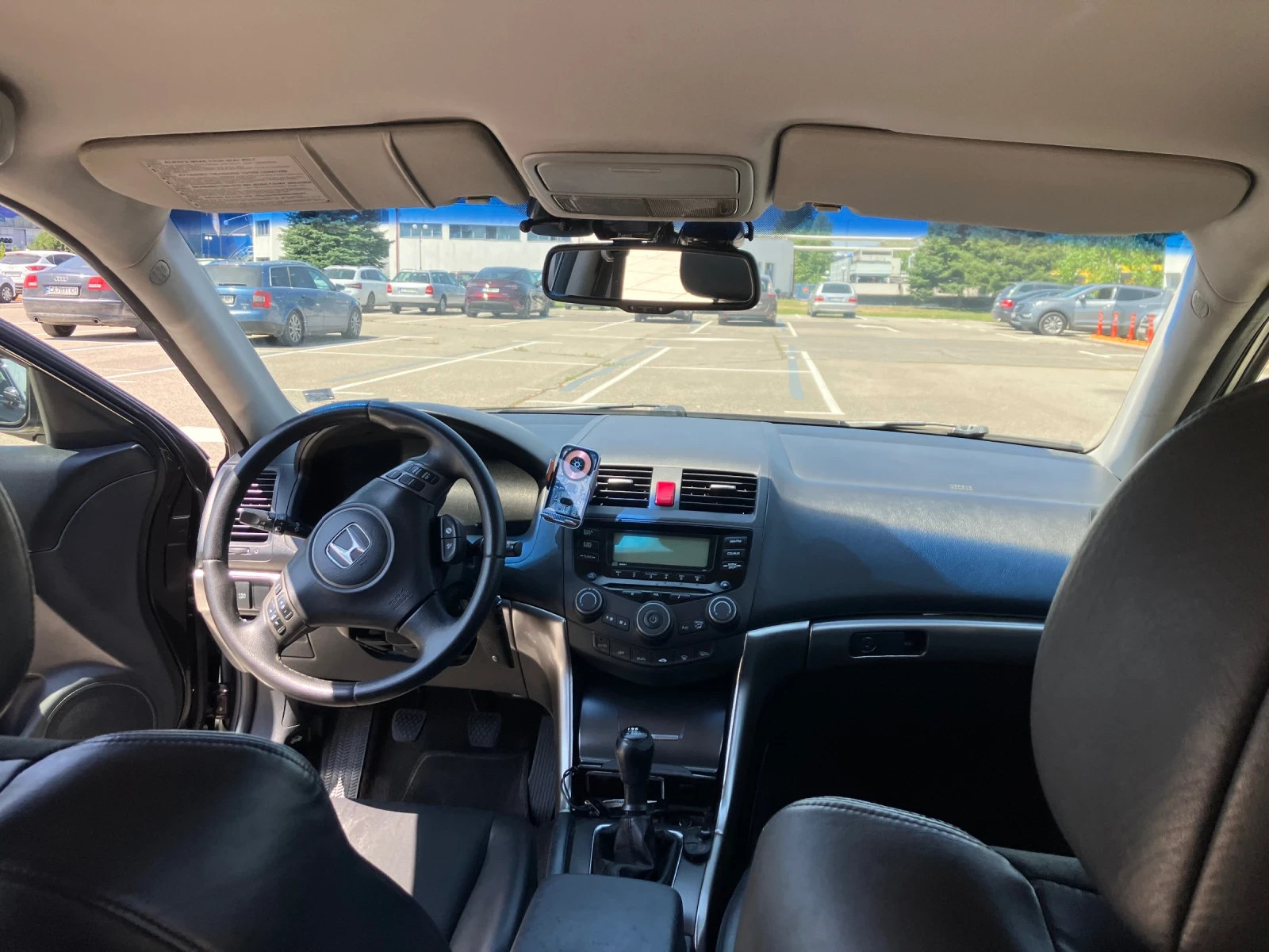 Honda Accord 2.2 i-CTDi Facelift - изображение 6