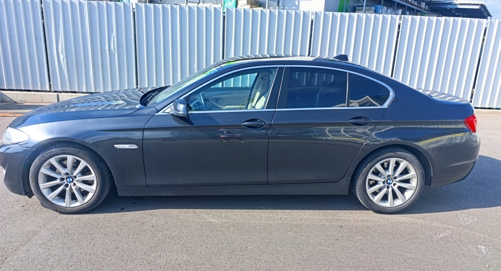 BMW 523 523i - изображение 2