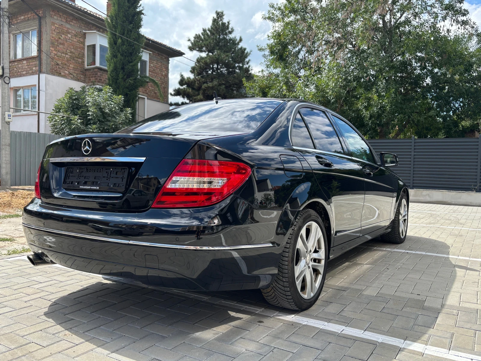 Mercedes-Benz C 220 AVANTGARDE - изображение 7