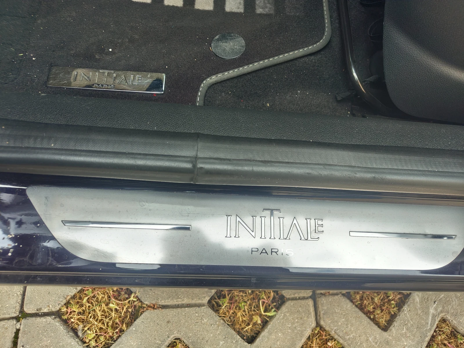 Renault Captur Initial paris /keyless Швейцария , снимка 16 - Автомобили и джипове - 53766594