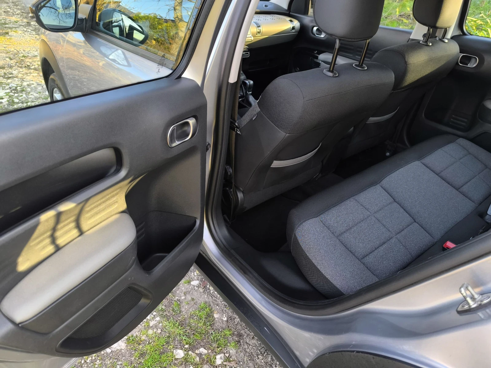 Citroen C4 Cactus Cactus 1.5blueHDI Automat | Mobile.bg — изображение 12