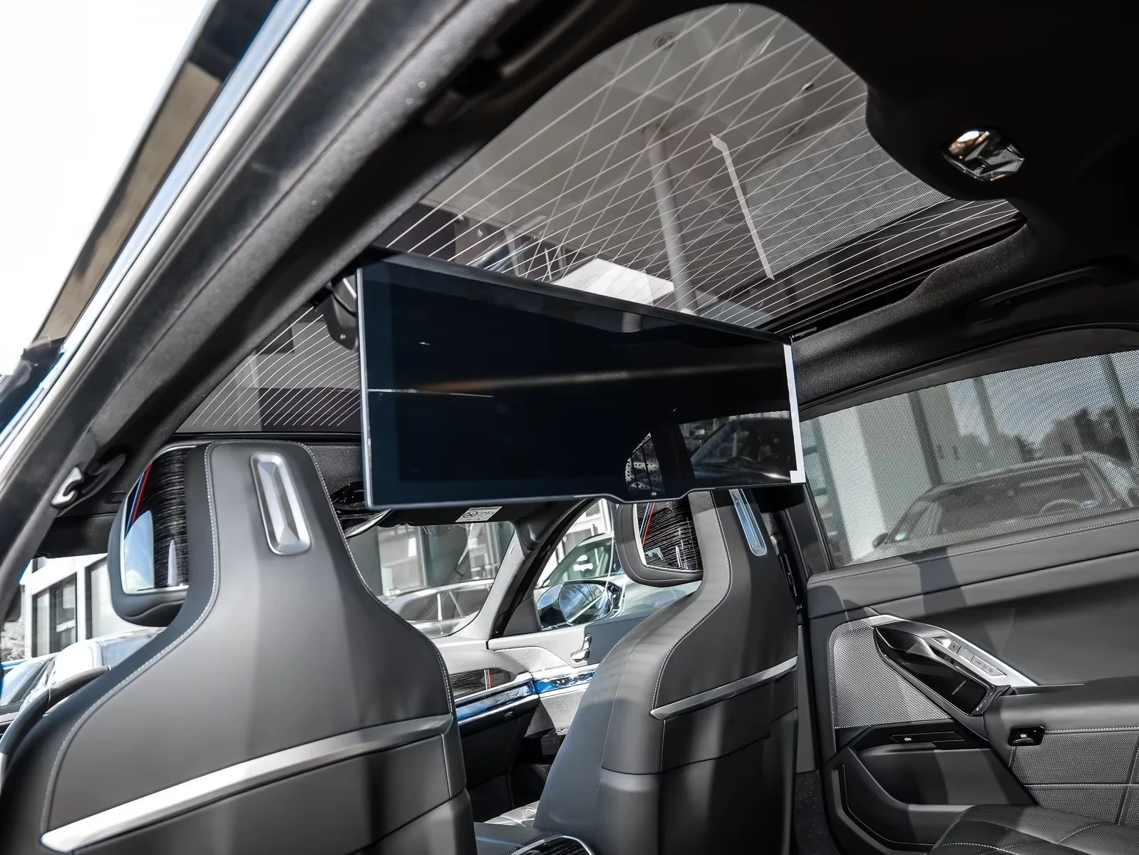 BMW 740 d xDrive SkyLounge KeyGO 360  MASSAGE B&W  | Mobile.bg   12