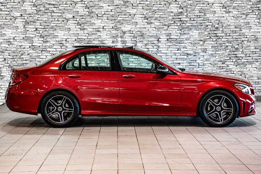 Mercedes-Benz C 300 AMG PKG* HeadUp* АвтоКредит* (ЦЕНА ДО БГ) - изображение 2