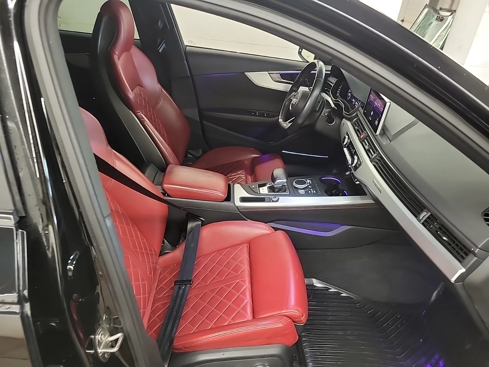 Audi S4 TECHNIK* 360CAMERA* BANG&OLUFSEN* DIGITA* KEYLESS* - изображение 8